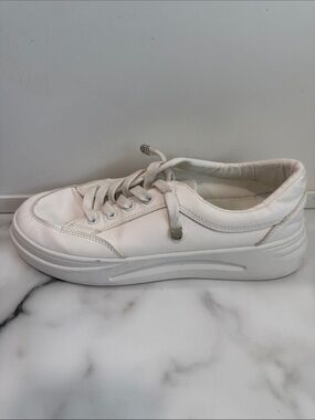 CUCCOO EASI Minimalist Flat Lace-Up Casual White Sneaker Women’s Size 41